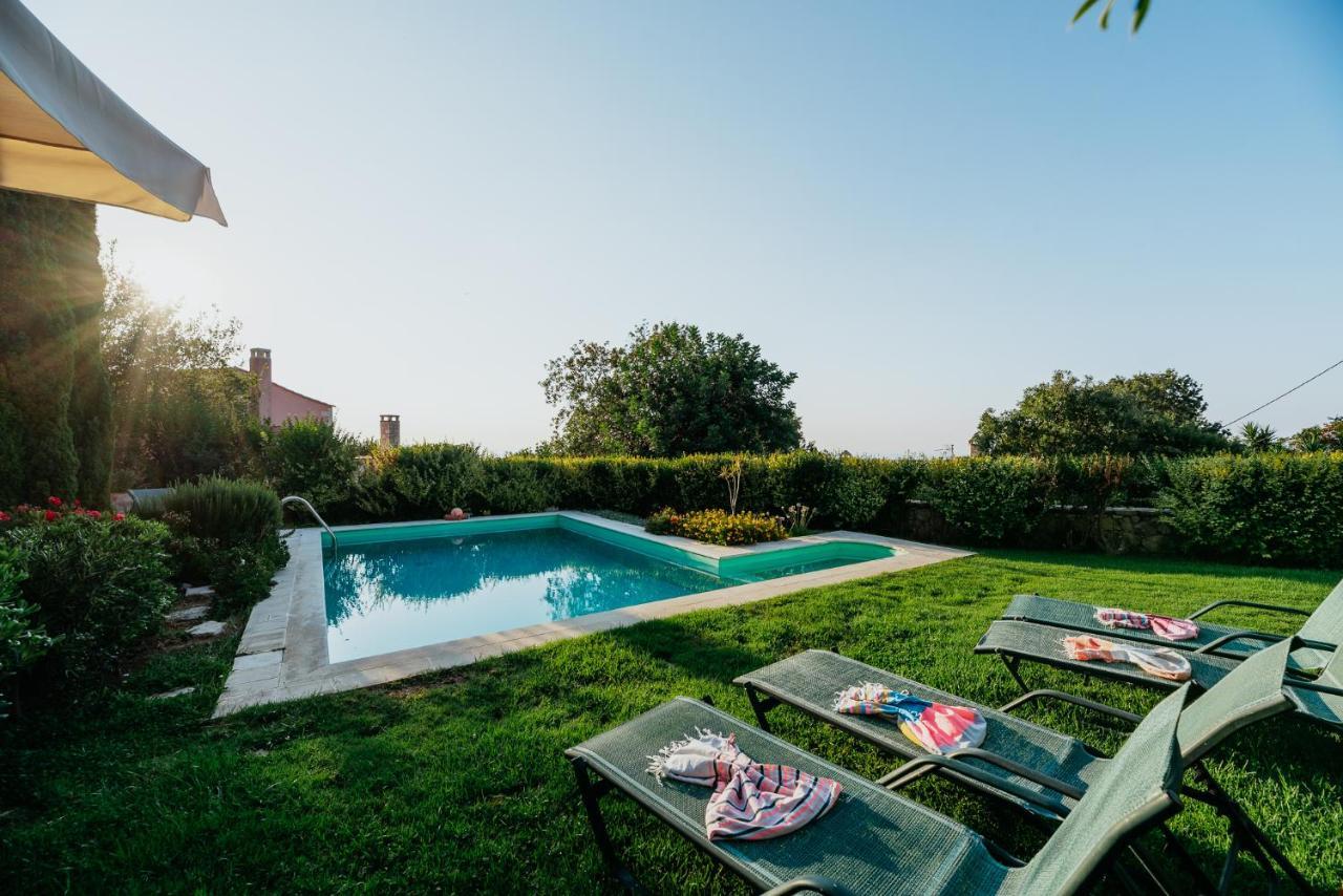 Villa Olympia - Villa Erato Prinés Exteriör bild
