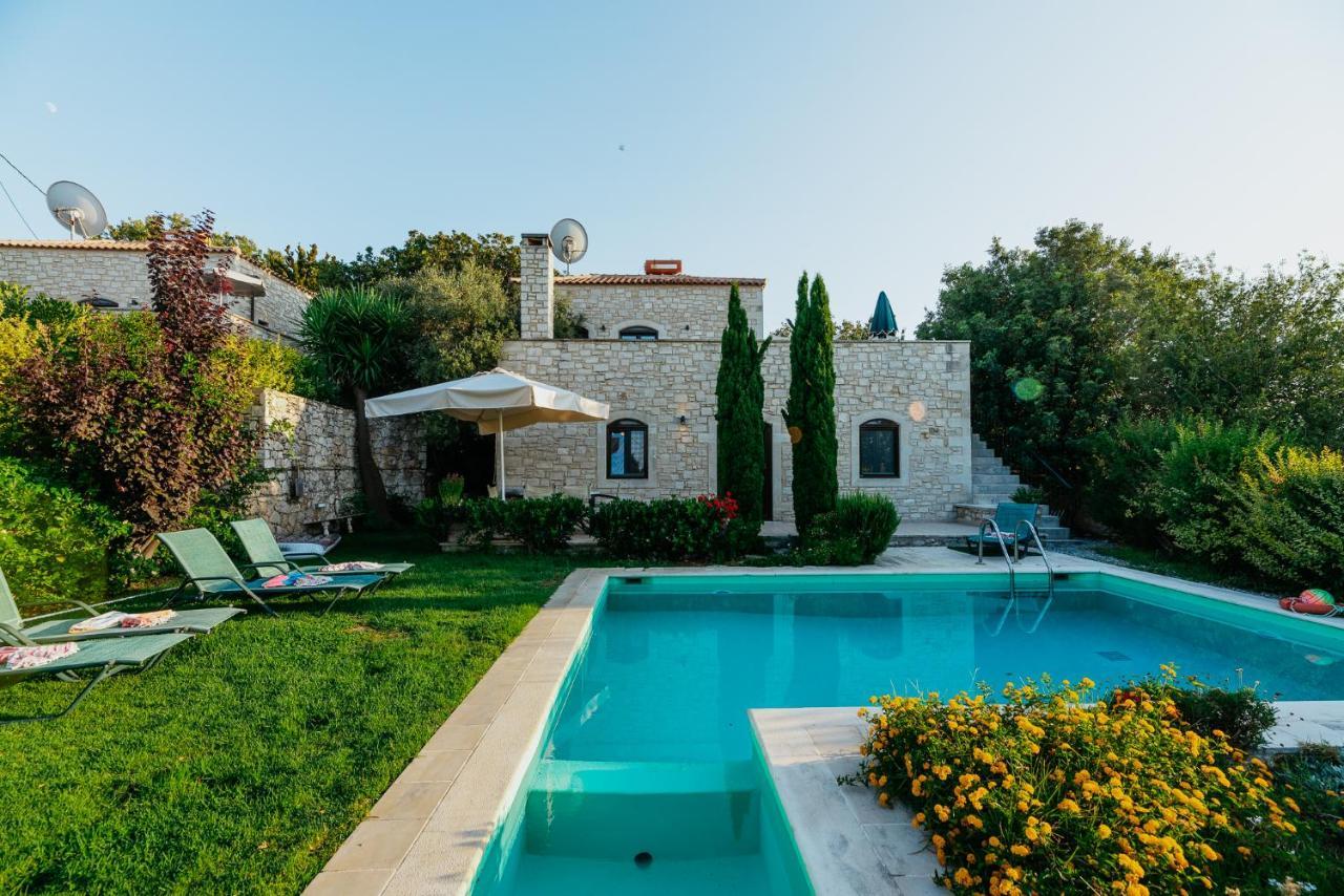 Villa Olympia - Villa Erato Prinés Exteriör bild